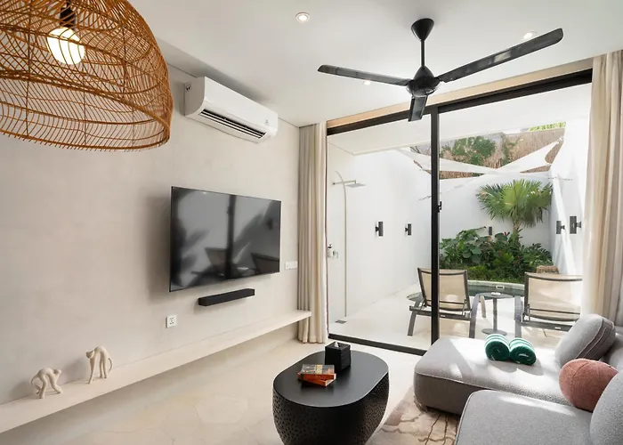 The Arc House Villa *
