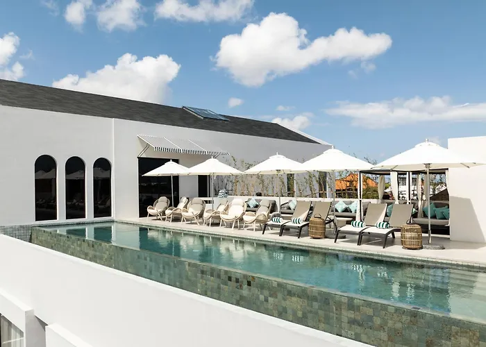 The Arc House * Canggu (Bali)